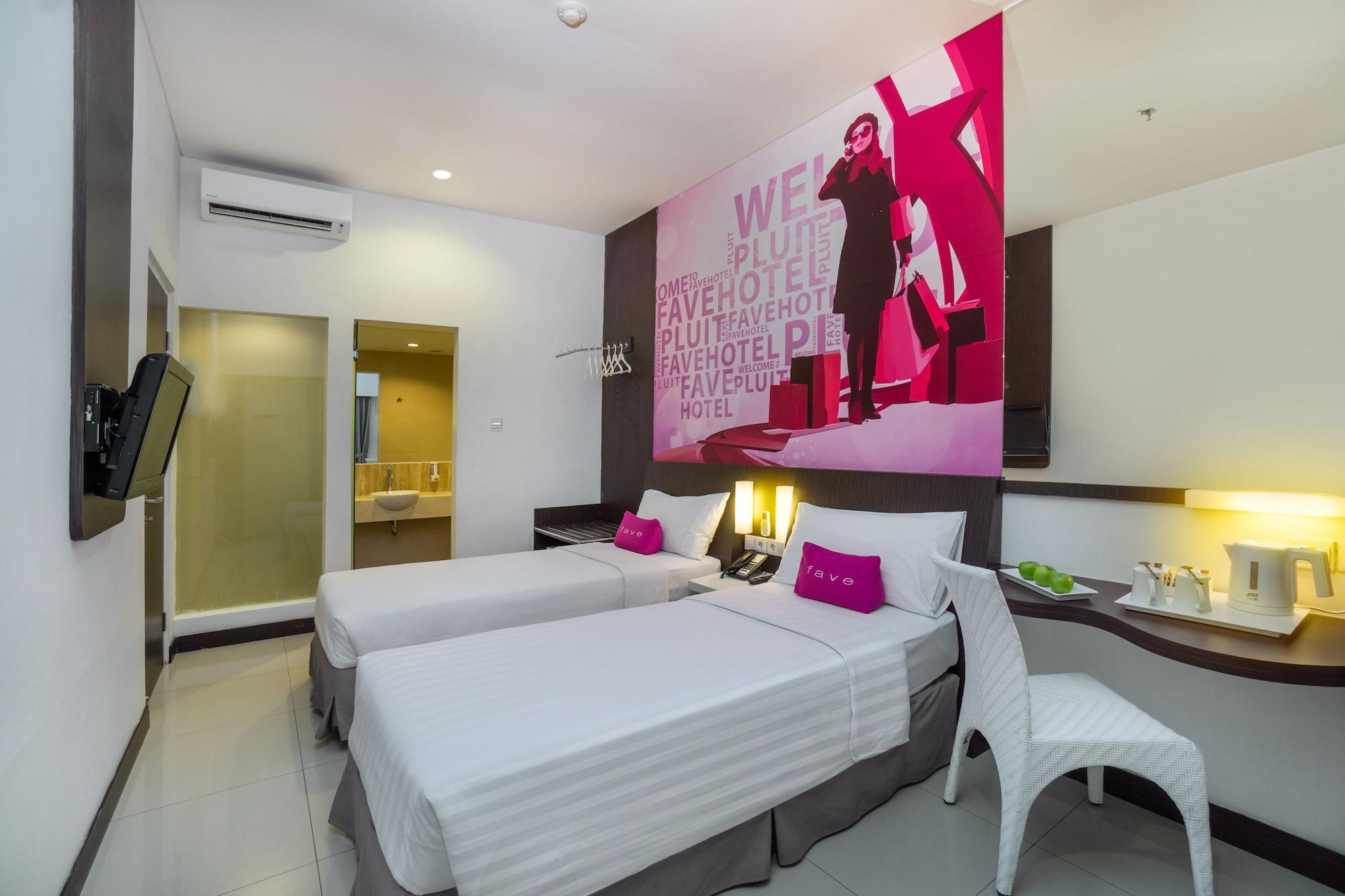 Favehotel Pluit Junction Jakarta Exterior photo