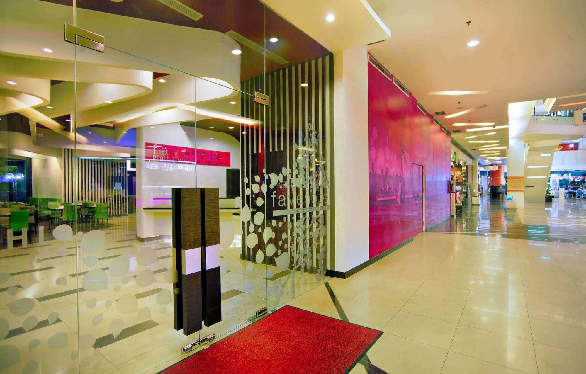 Favehotel Pluit Junction Jakarta Exterior photo